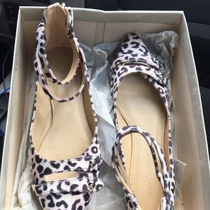 Brand New Marc Fisher Flats